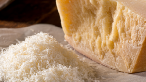 Pão low carb com queijo